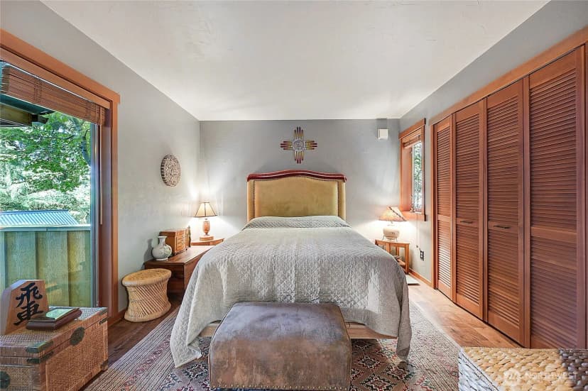 Property photo for 402 M Street, Port Townsend photo 18