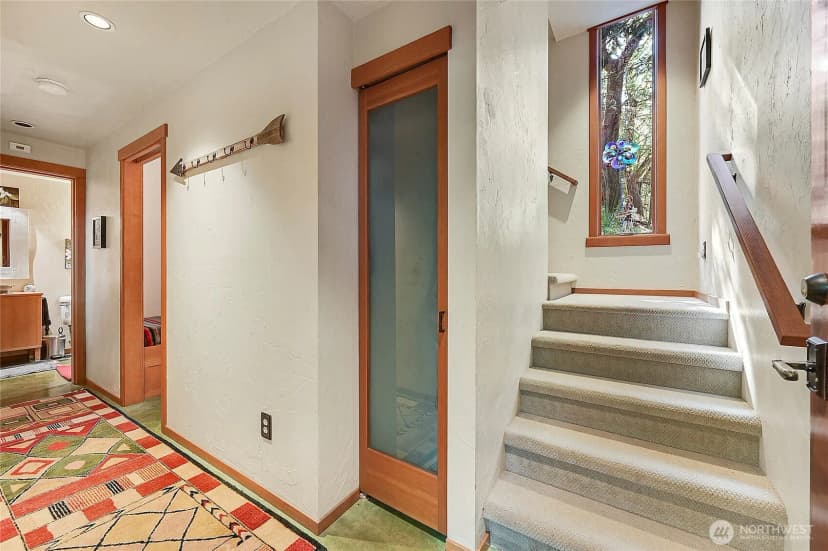Property photo for 402 M Street, Port Townsend photo 8