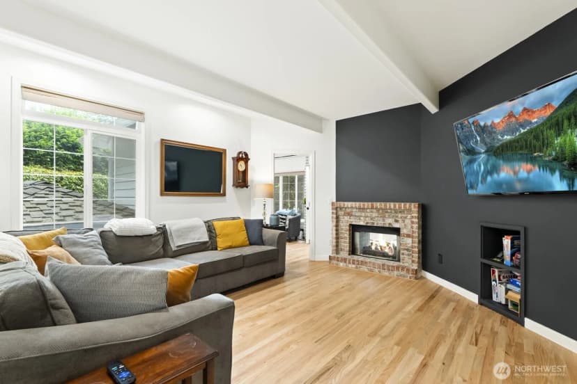 Property photo for 13513 227th Avenue Ne, Woodinville photo 7