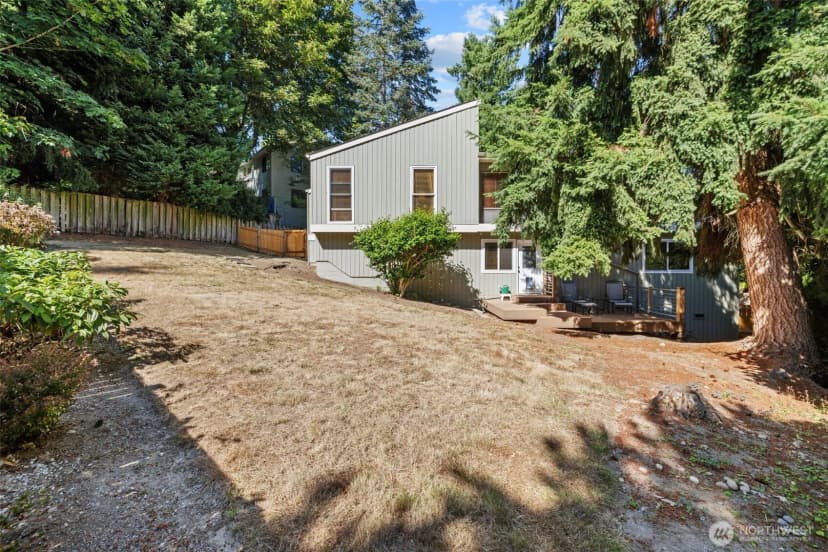 Property photo for 4609 144th Place Se, Bellevue photo 36