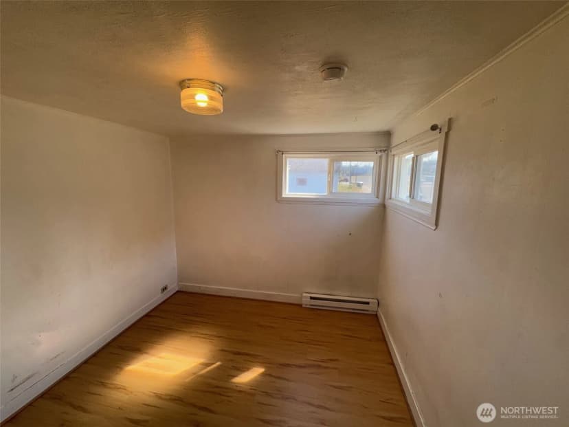Property photo for 814 E 2nd Street, Port Angeles photo 8