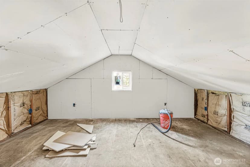 Property photo for 15007 Boat Street Sw, Lakewood photo 19