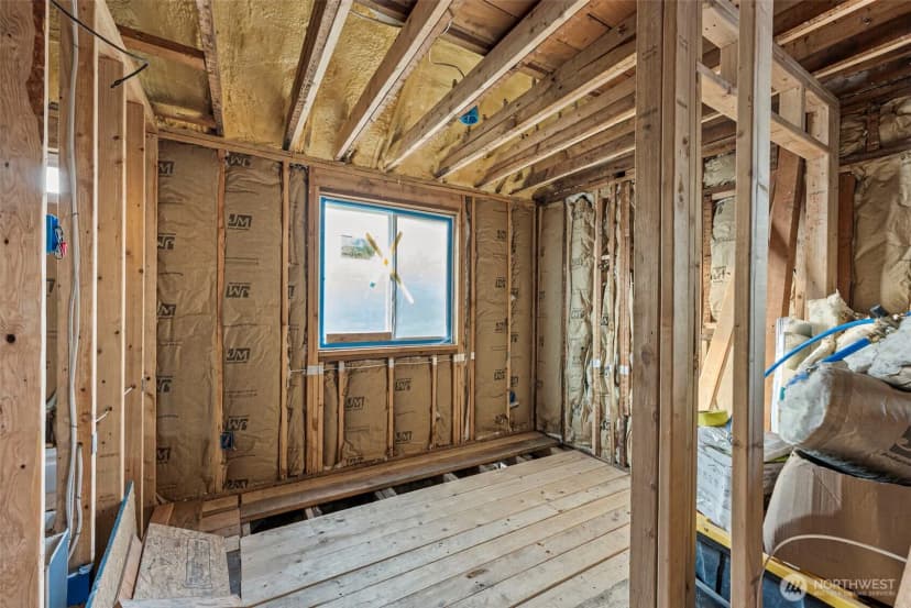 Property photo for 15007 Boat Street Sw, Lakewood photo 13