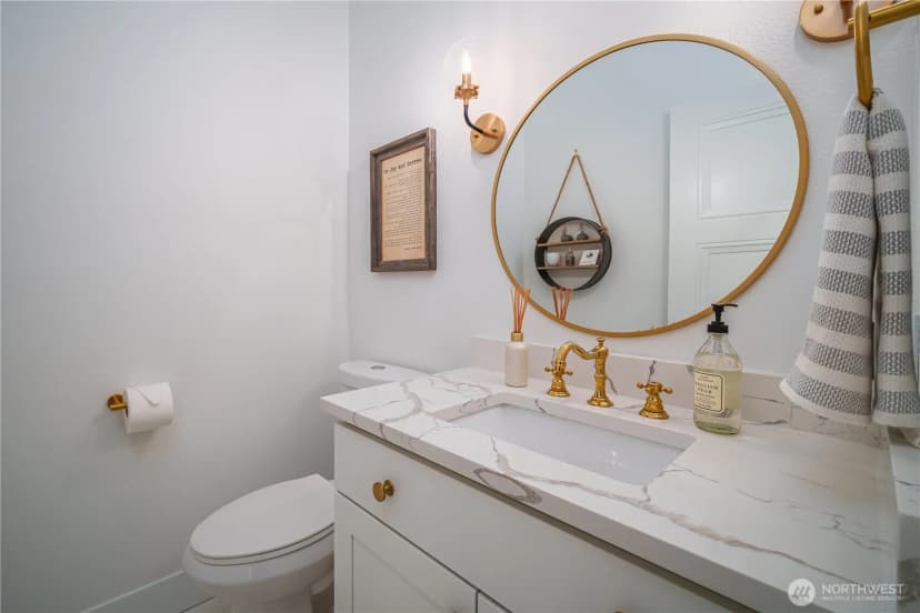 Property photo for 6601 56th Street Ct W, University Place photo 24