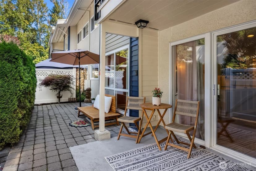 Property photo for 831 126th Place Ne #b103, Bellevue photo 2