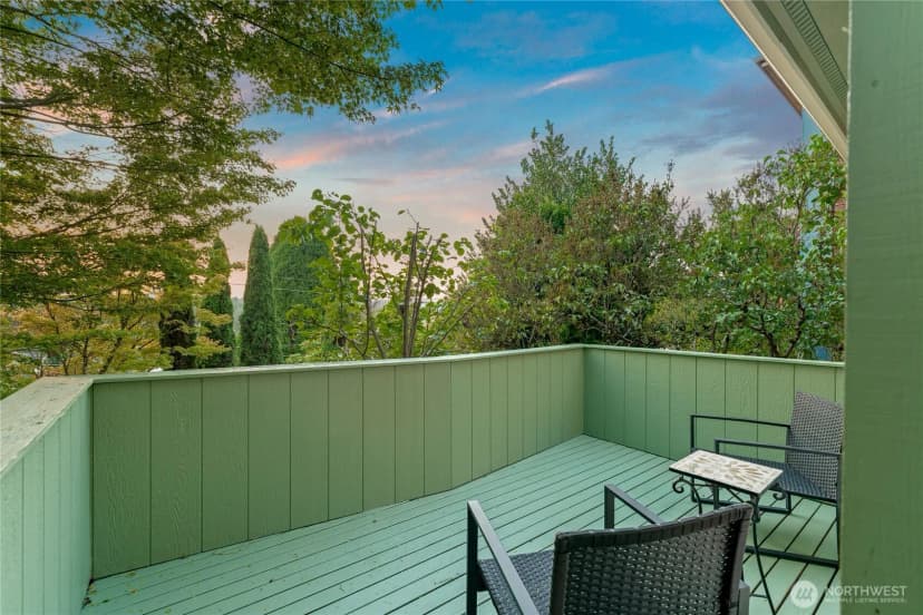 Property photo for 824 30th Avenue, Seattle photo 9