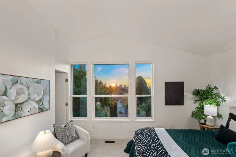 Property photo for 824 30th Avenue, Seattle photo 27