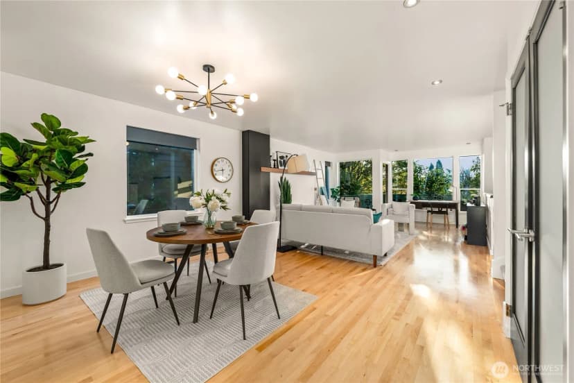 Property photo for 824 30th Avenue, Seattle photo 10