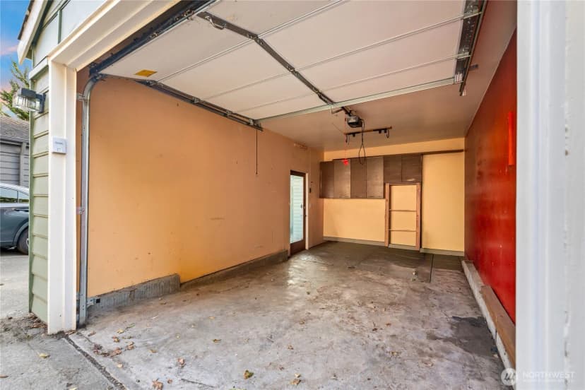 Property photo for 824 30th Avenue, Seattle photo 36