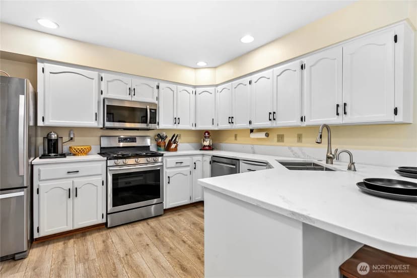 Property photo for 1843 Main Street #b2, Lynden photo 12