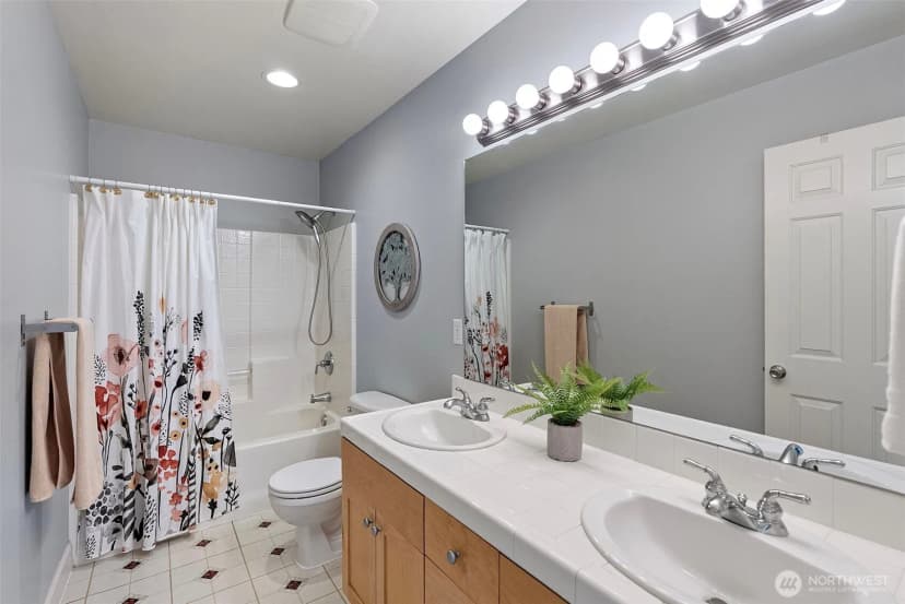 Property photo for 5396 E Blaisdell Lane, Port Orchard photo 29