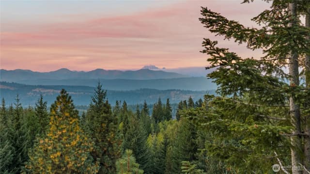 Property photo for 90 Quad Drive, Cle Elum photo 2