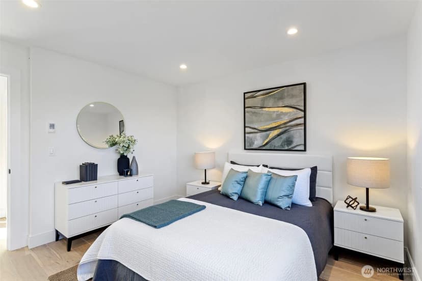 Property photo for 8005 25th Avenue Ne, Seattle photo 15