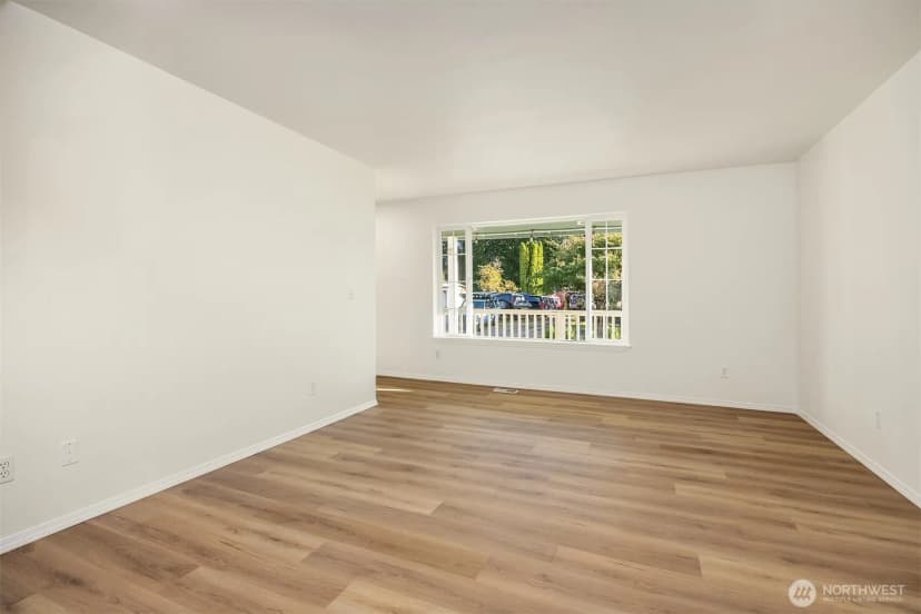Property photo for 440 Marilyn Lane, Sultan photo 8