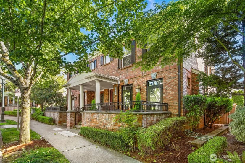 Property photo for 2593 Ne Park Drive, Issaquah
