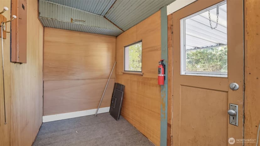 Property photo for 4115 50th Avenue S, Seattle photo 14