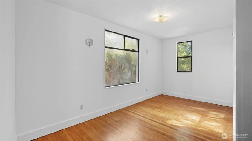 Property photo for 4115 50th Avenue S, Seattle photo 15