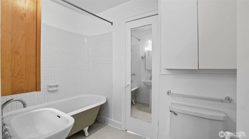 Property photo for 4115 50th Avenue S, Seattle photo 16