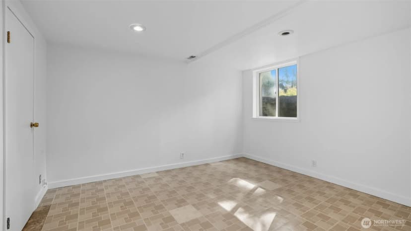 Property photo for 4115 50th Avenue S, Seattle photo 18