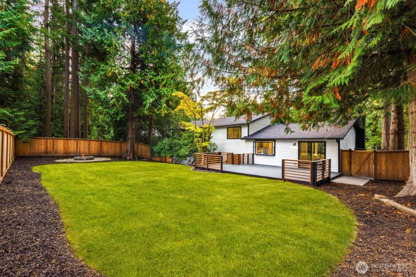 Property photo for 3218 218th Avenue Se, Sammamish photo 34