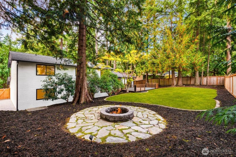 Property photo for 3218 218th Avenue Se, Sammamish photo 32