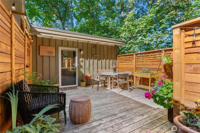 Property photo for 127 S Garden Terrace, Bellingham photo 2