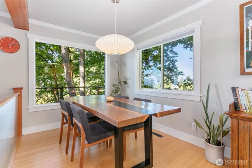 Property photo for 127 S Garden Terrace, Bellingham photo 14