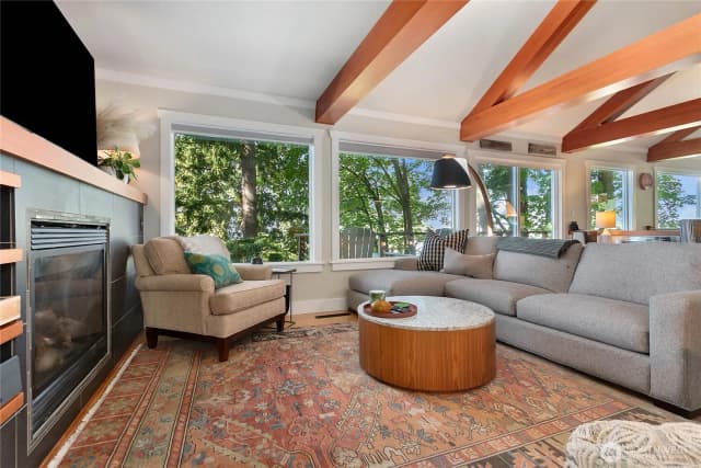 Property photo for 127 S Garden Terrace, Bellingham photo 4