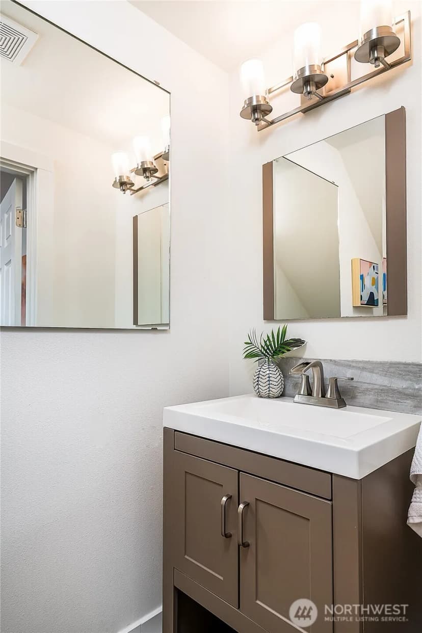 Property photo for 1701 S Atlantic Street #b, Seattle photo 18