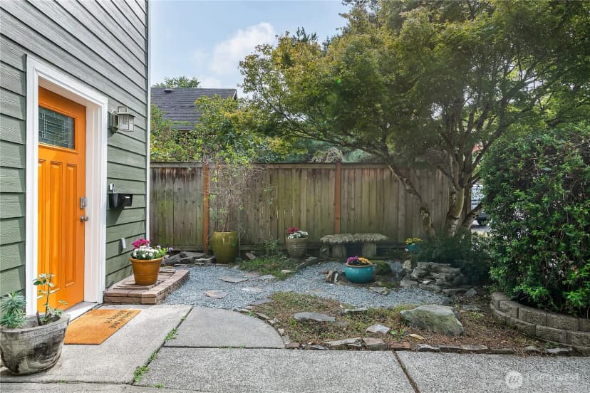 Property photo for 1701 S Atlantic Street #b, Seattle photo 19