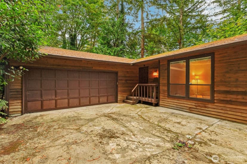Property photo for 25529 Se 159th Street, Issaquah photo 2