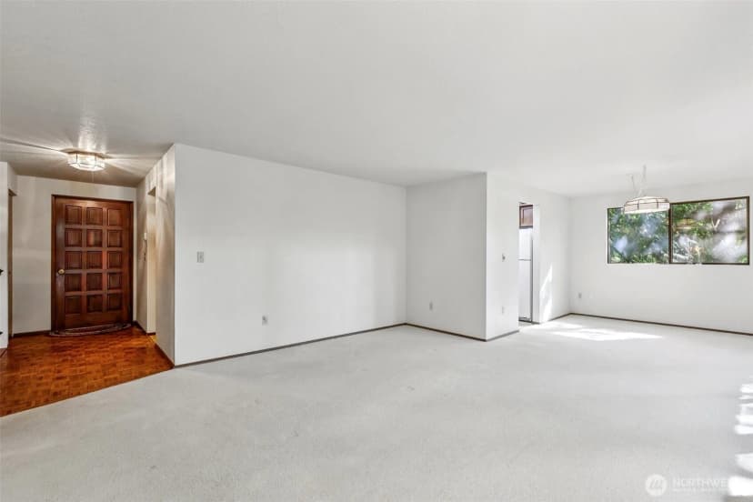 Property photo for 25529 Se 159th Street, Issaquah photo 6