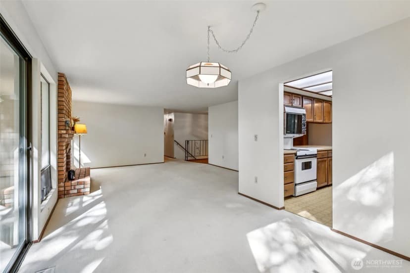 Property photo for 25529 Se 159th Street, Issaquah photo 9