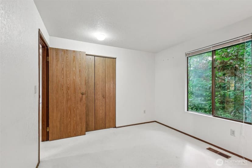 Property photo for 25529 Se 159th Street, Issaquah photo 17
