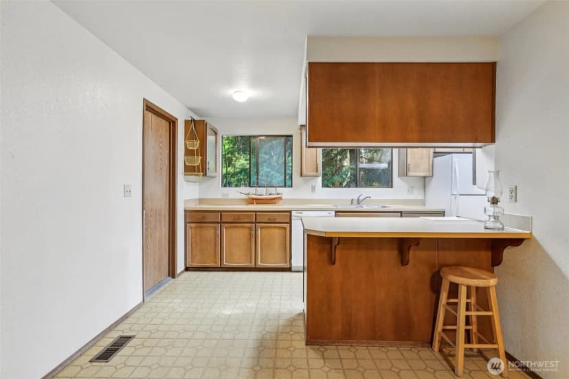 Property photo for 25529 Se 159th Street, Issaquah photo 12