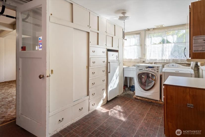 Property photo for 7003 40th Avenue Ne, Seattle photo 23