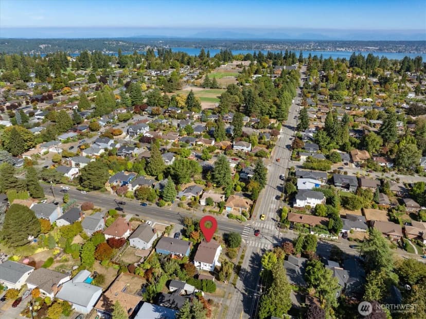 Property photo for 7003 40th Avenue Ne, Seattle photo 30