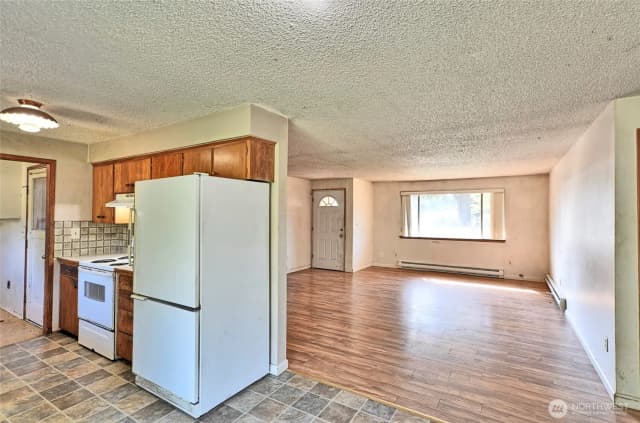 Property photo for 3827 120th Pl Ne, Marysville photo 5