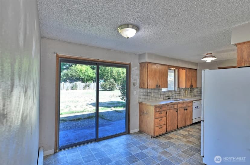 Property photo for 3827 120th Pl Ne, Marysville photo 6
