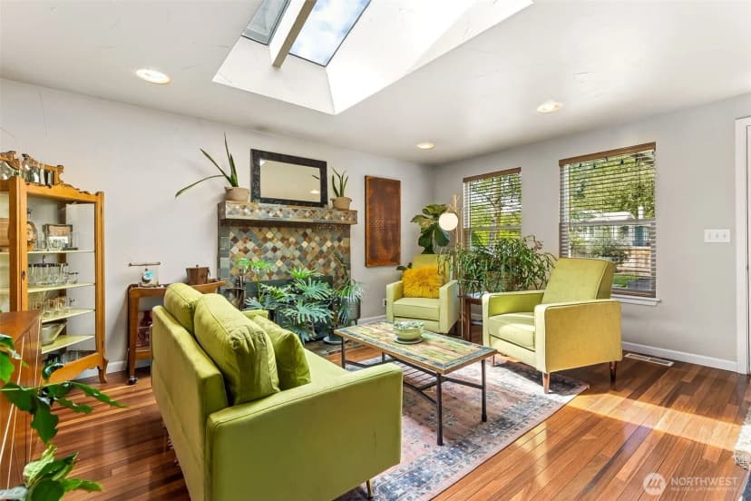 Property photo for 2109 Olympia Avenue Ne, Olympia photo 8