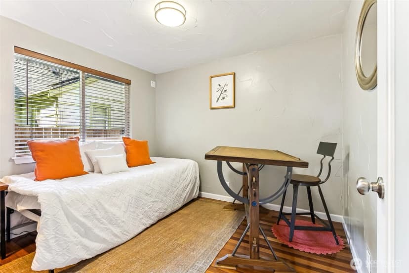 Property photo for 2109 Olympia Avenue Ne, Olympia photo 18