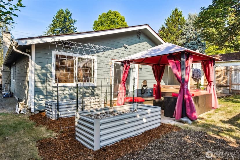 Property photo for 2109 Olympia Avenue Ne, Olympia photo 22