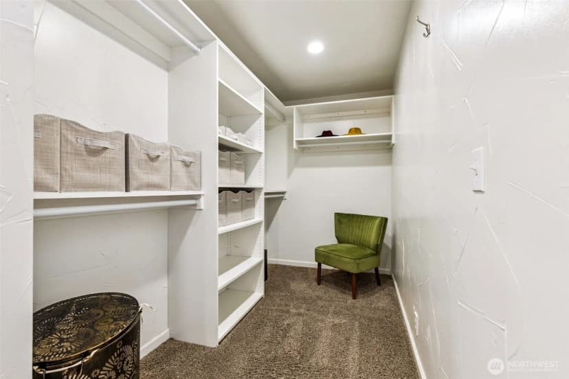 Property photo for 2109 Olympia Avenue Ne, Olympia photo 15