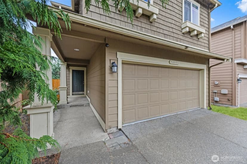 Property photo for 24035 Se 262nd Street, Maple Valley