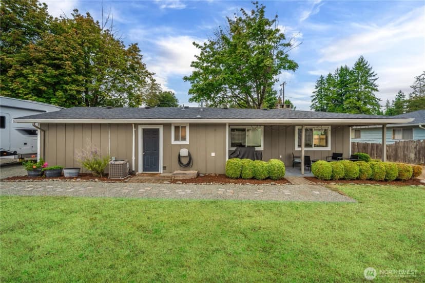 Property photo for 5001 18th Avenue Se, Lacey photo 30
