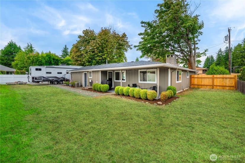 Property photo for 5001 18th Avenue Se, Lacey photo 25