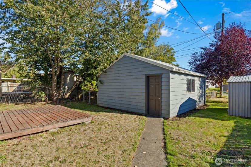 Property photo for 1206 J Street, Centralia photo 22