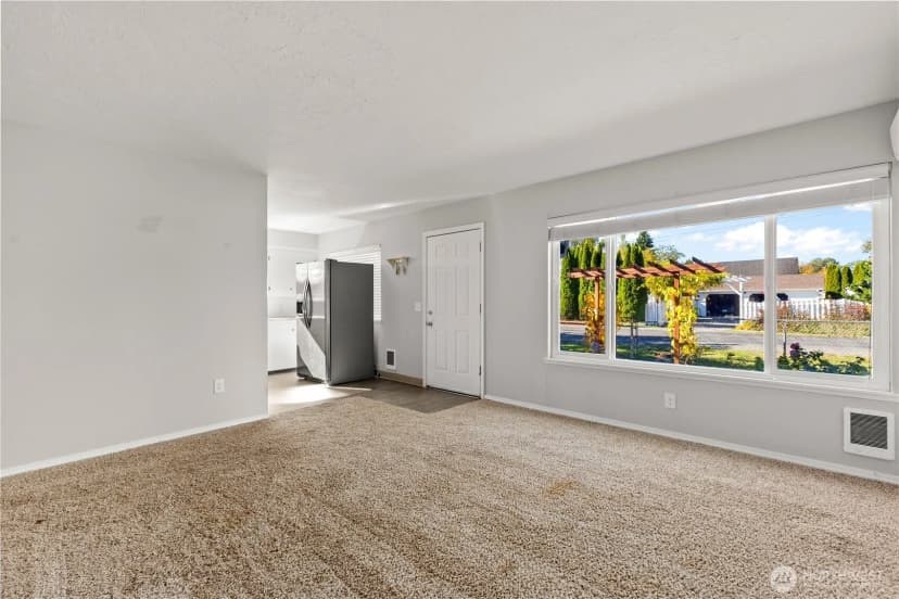 Property photo for 1206 J Street, Centralia photo 7