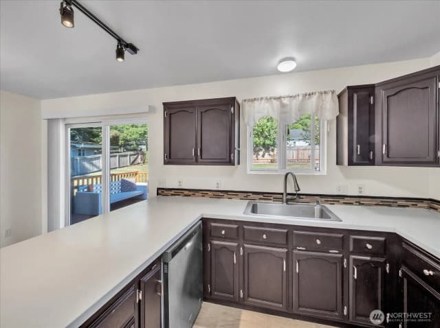 Property photo for 1233 Rickover Drive, Coupeville photo 2