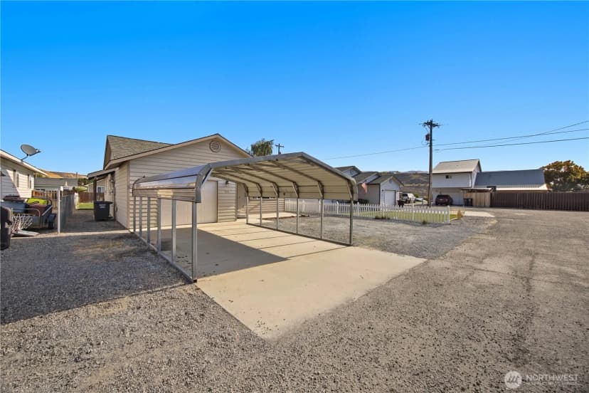 Property photo for 122 Kelly Street, Pateros photo 5